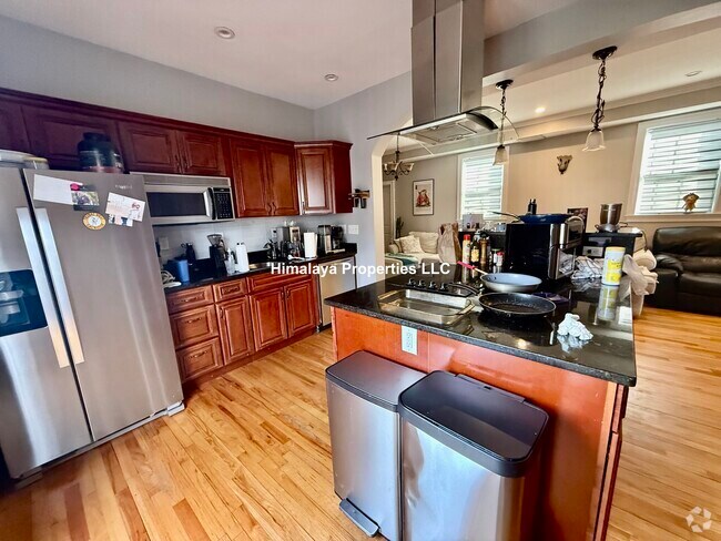 Building Photo - 25 Grant St Unit 1 Rental