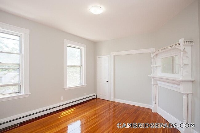 Photo - 147 Columbia St Unit 3L