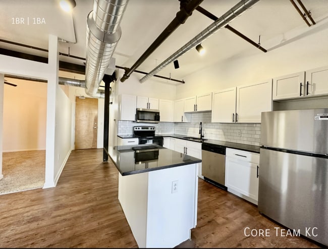 Photo - 204 Walnut St Unit 507