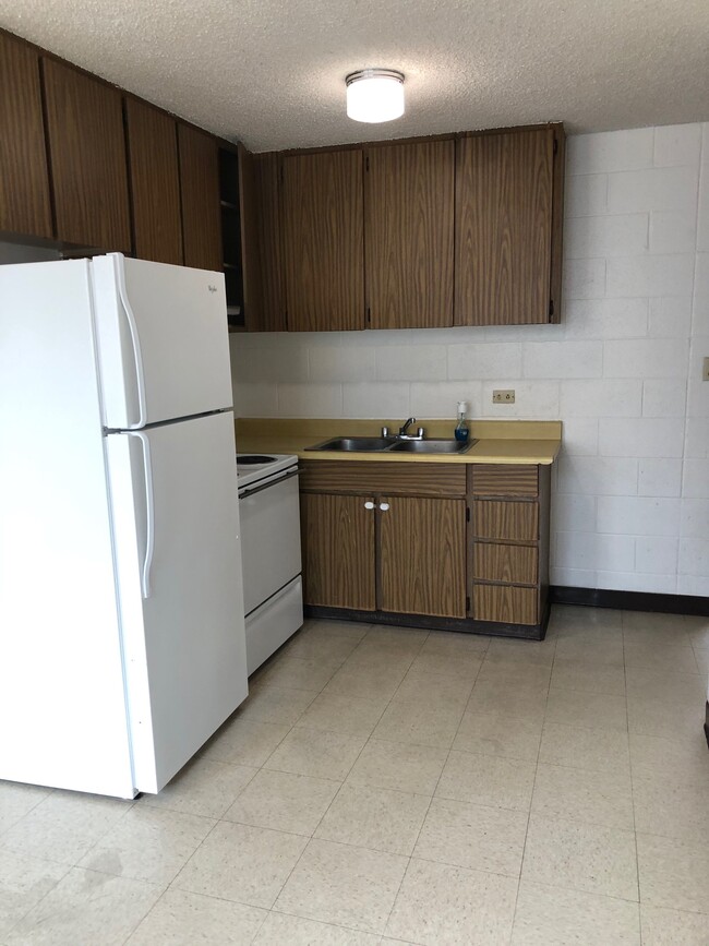 Building Photo - 3052 Ala Ilima St Unit 201 Rental