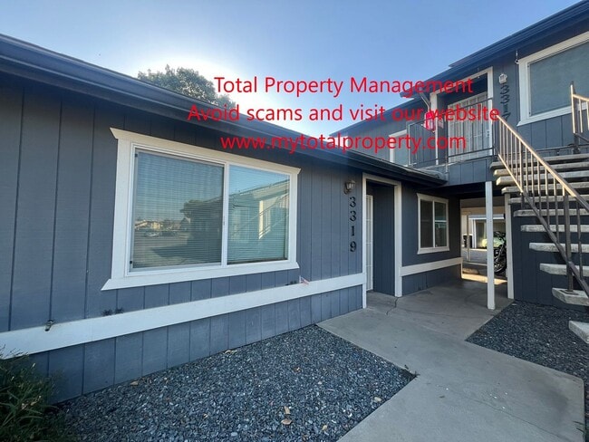 Building Photo - 3315-3319 S Woodland St Unit 3319