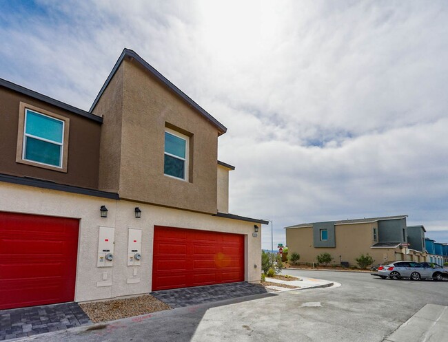 Photo - Never Lived In 3 Bedroom Townhome In Southwest Vegas