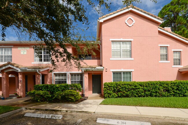Photo - 106 SW Peacock Blvd Unit 4-204