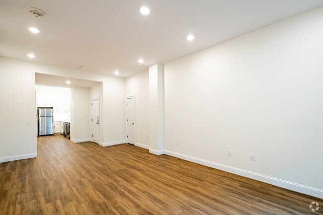 2BR, 2BA -1,325SF - Living Room/Dining Room