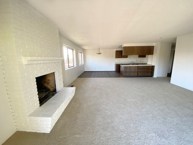 Unit 501 - Park Plaza