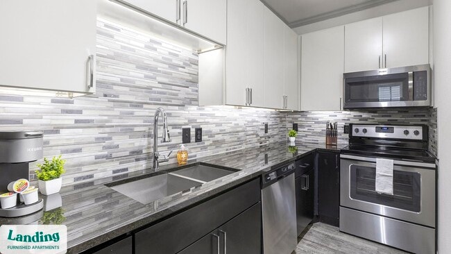 Photo - 17811 Vail St Unidad 25112