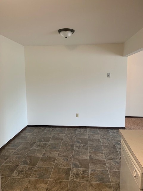 Photo - Clifton Apartments