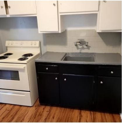 Photo - 3357 Dellwood Ave