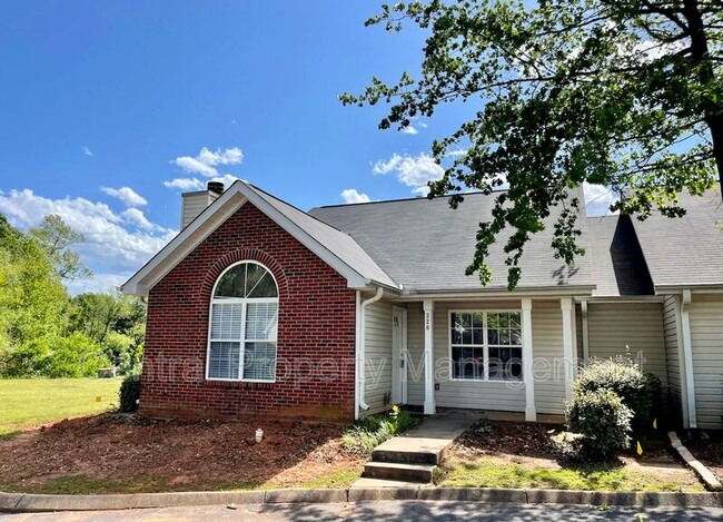 Photo - 320 Woodruff Park Ln Casa
