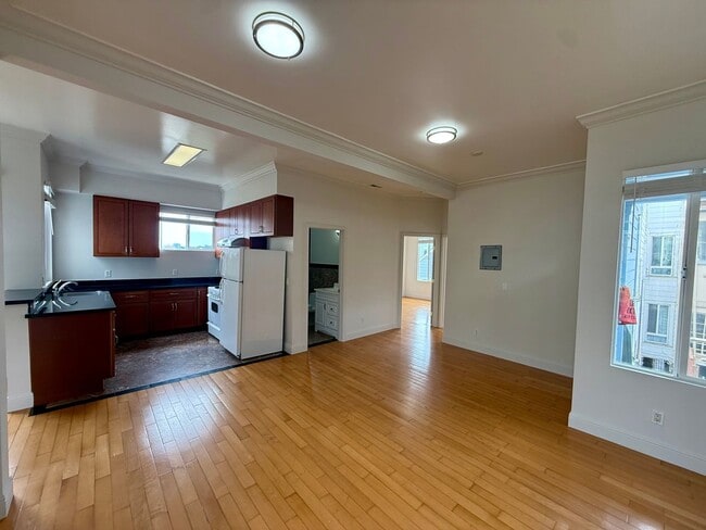 Photo - 2068 McAllister St Unit 2068