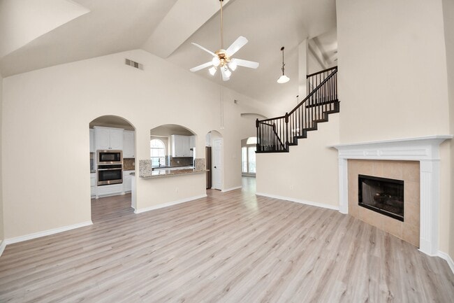 Photo - 10007 Adobe Dr