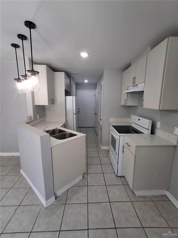 Photo - 14 Multi National Unit C