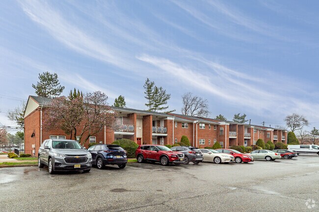 Ramapo Gardens