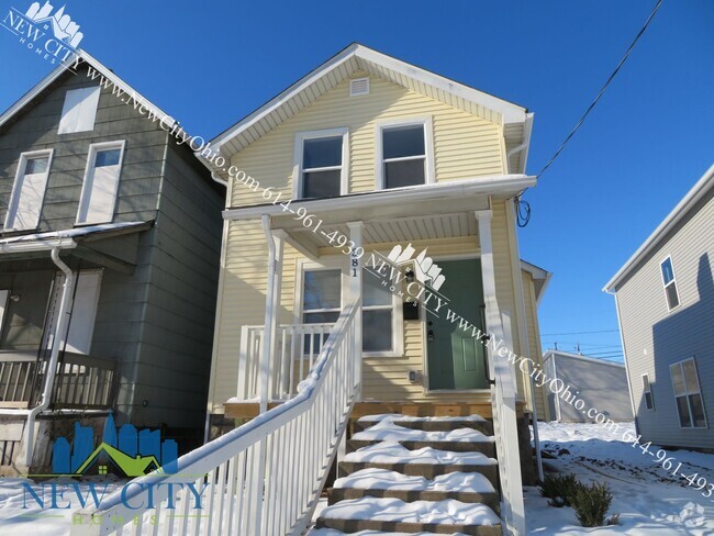 Building Photo - Newly Renovated 2 Bedroom Franklinton Home!