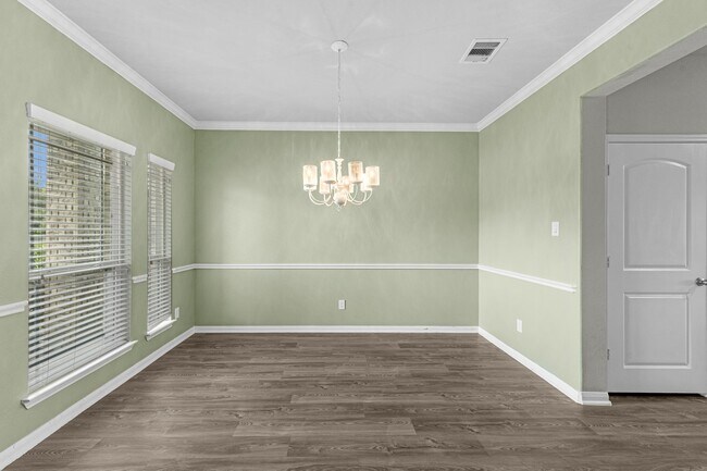 Photo - 1740 Cindy Ln