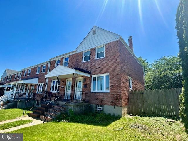 Photo - 1263 Brewster St