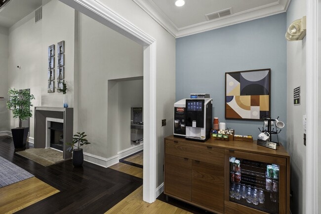 Photo - Belle Harbour Apartments