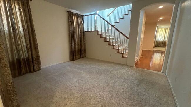 Photo - West Palmdale Home in Golf Course