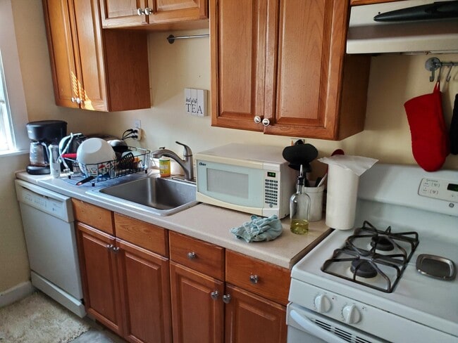 Photo - 154 Magazine St Unit 2-1