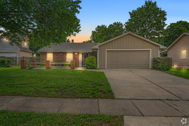 Building Photo - 3612 Parkview Ct Rental