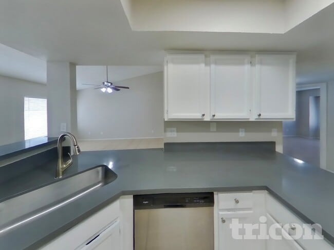 Photo - 7631 W Cheryl Dr