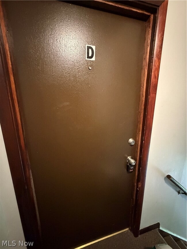 Photo - 835 Cook Ave Unit D