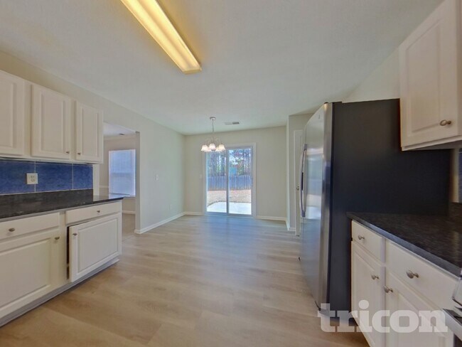 Photo - 7258 Silverton Trail