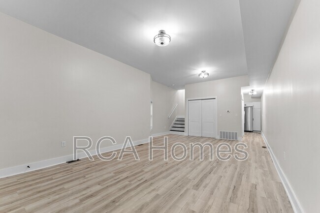 Photo - 37 N Walcott St