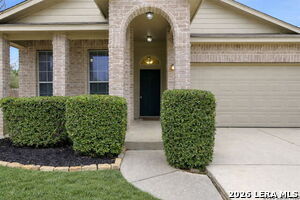 Photo - 6103 Briscoe Leaf