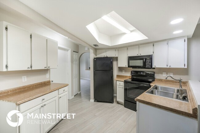 Photo - 9 Jefferson Ave