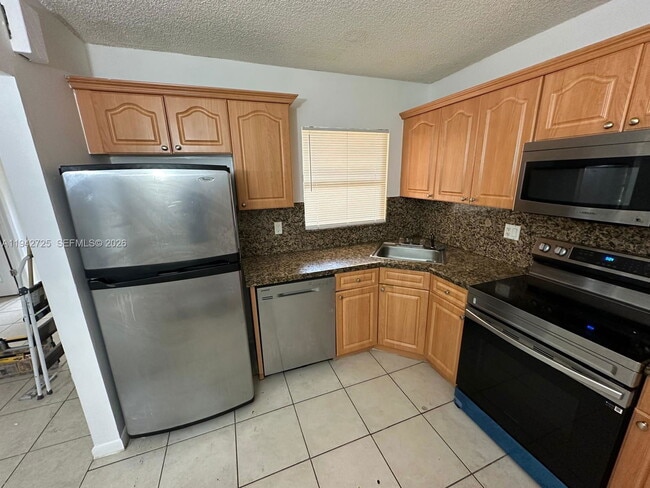 Photo - 3838 Coral Tree Cir