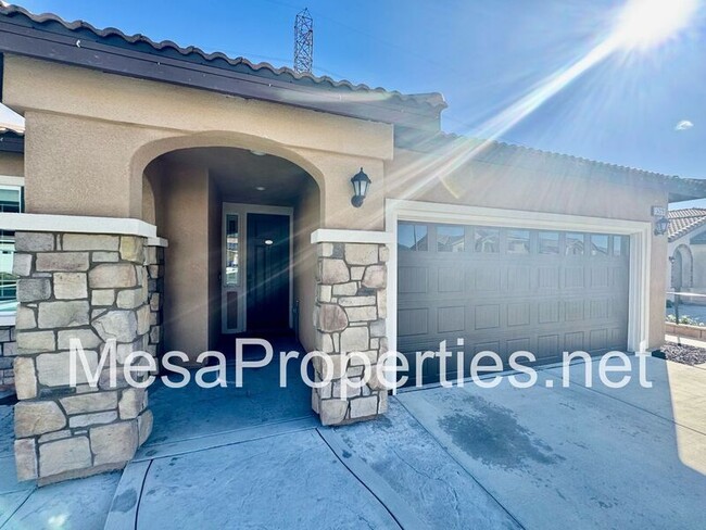 Photo - 5229 Kings Peak Dr
