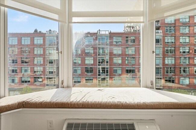 Photo - 1400 Hudson St Unit 412