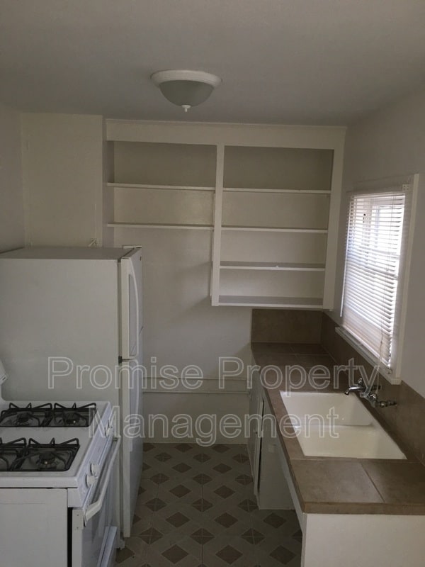 Photo - 606 Surfrider Way