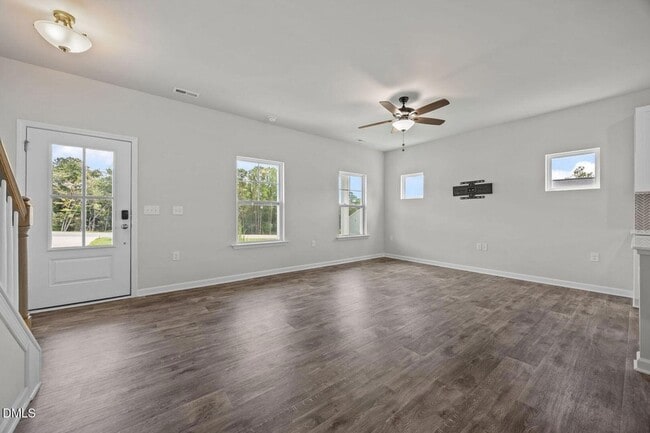 Photo - 200 Beacon Hl Rd