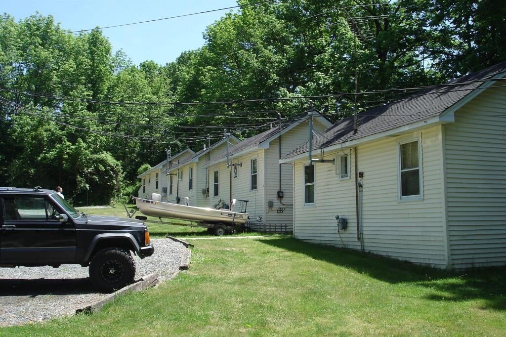 Photo - 16 Reigler Rd Apartments