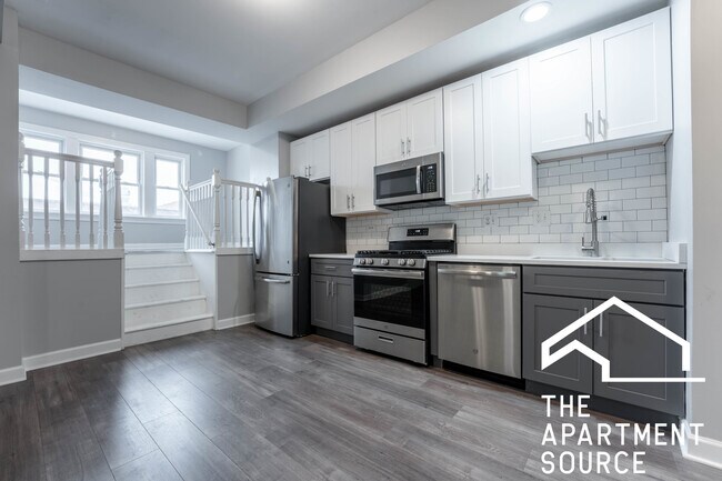 Photo - 3216 W Augusta Blvd Unidad 1