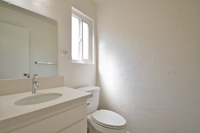 Photo - ot1708 Unidad D