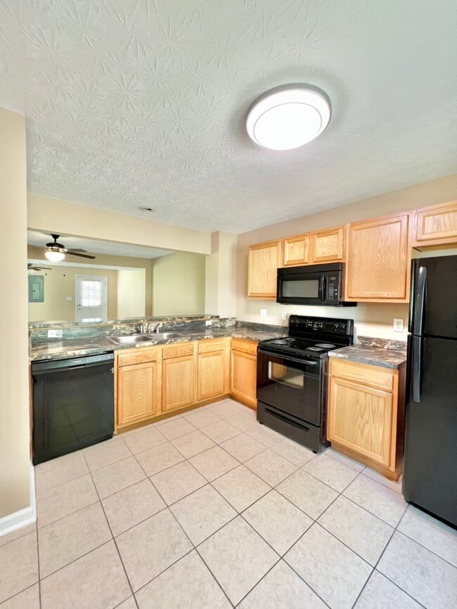 Building Photo - 104 Grinder Ct Rental