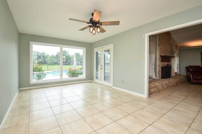 Photo - 2106 Glenn Lakes Ln