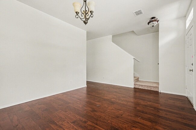 Photo - 1578 Mahogany Dr
