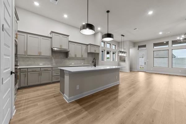 Photo - 3320 Abelia St