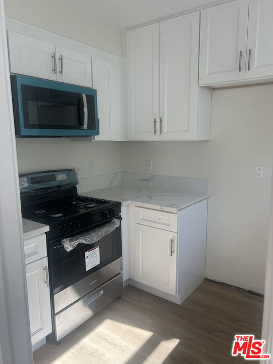 Photo - 4129 1/2 W Toluca Lake Ave Condo