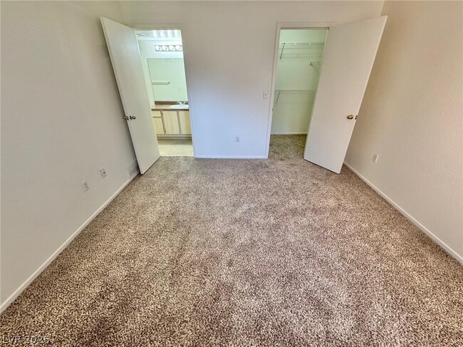 Photo - 555 E Silverado Ranch Blvd Unit 2010