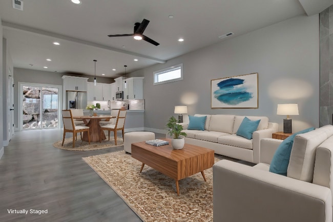 Photo - 711 Rio Vis Lp