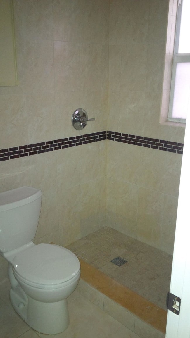 Photo - 3071 SW 27th Ave Unit 14