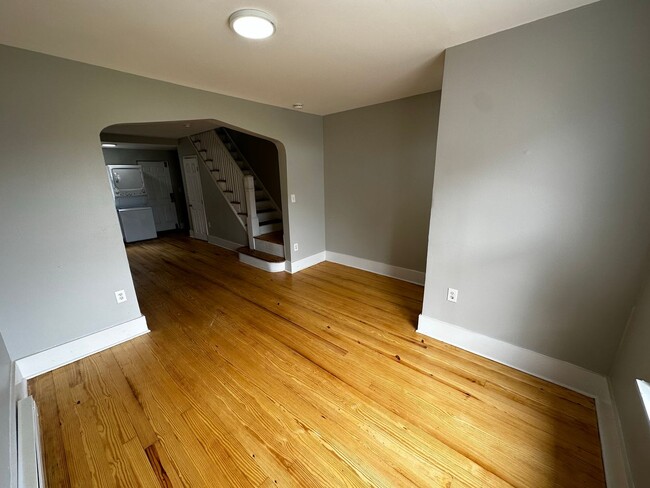 Photo - 1126 Union St