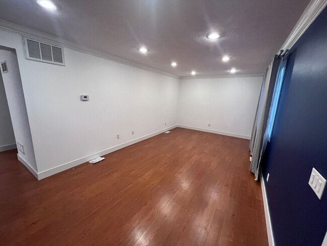 3 Bedroom House!