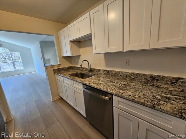 Photo - 56401 Scotland Blvd