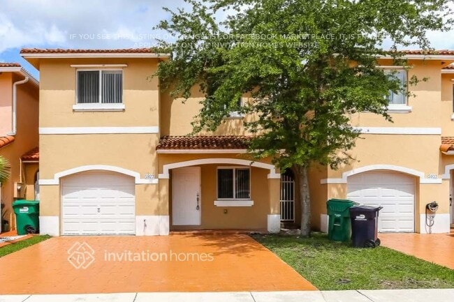 Building Photo - 5927 SW 163rd Ave
